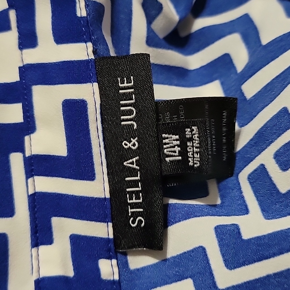 Blue Geometric Patterned Dress - image 4